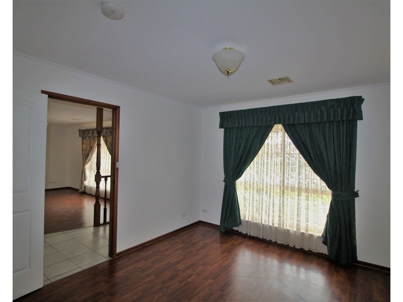 4 Kimber Street, Aldinga Beach SA 5173