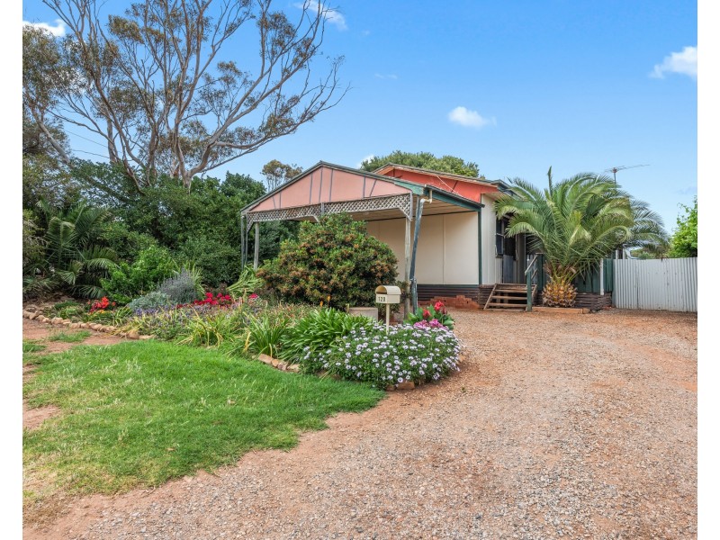 120 Wellington Avenue, Sellicks Beach SA 5174