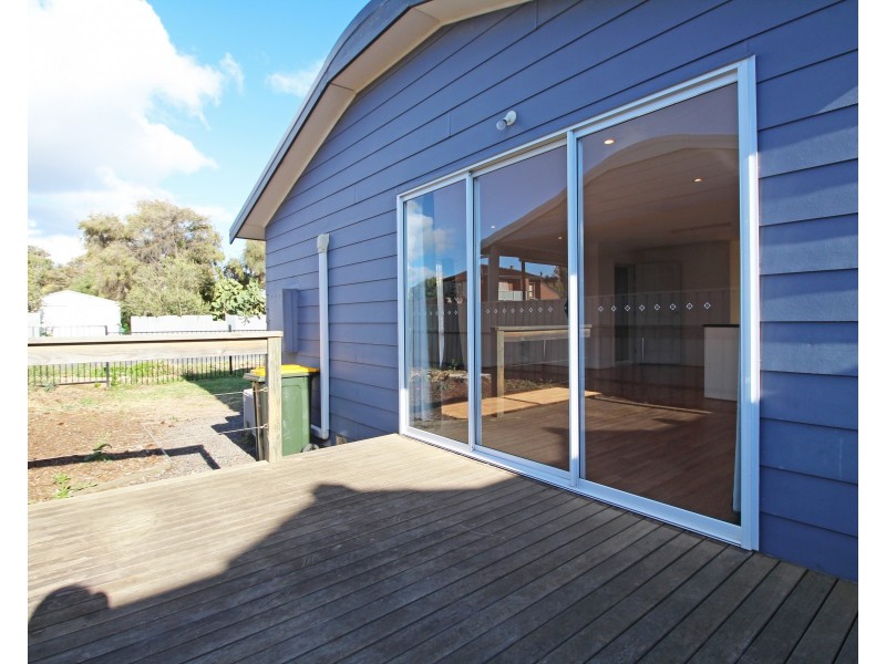 82 Whinnerah Avenue, Aldinga Beach SA 5173