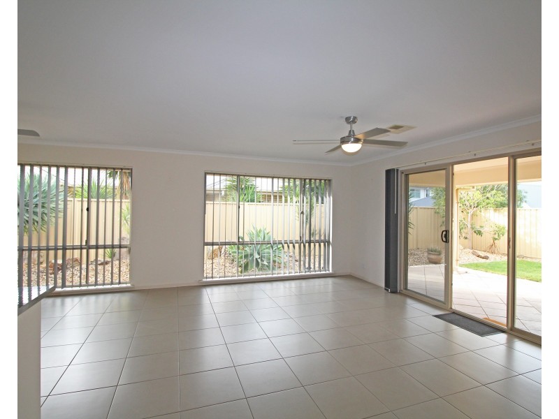 9 Seagull Street, Aldinga Beach SA 5173