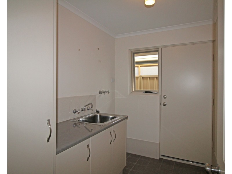 9 Seagull Street, Aldinga Beach SA 5173