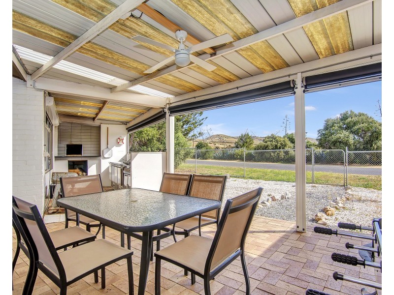 9  Esplanade, Sellicks Beach SA 5174