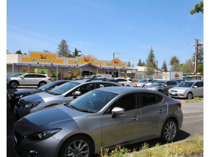 30  Torrens Street, Unit 2, Victor Harbor SA 5211