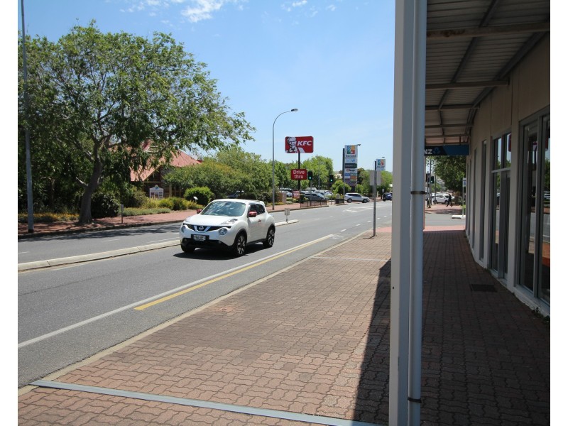 30  Torrens Street, Unit 2, Victor Harbor SA 5211