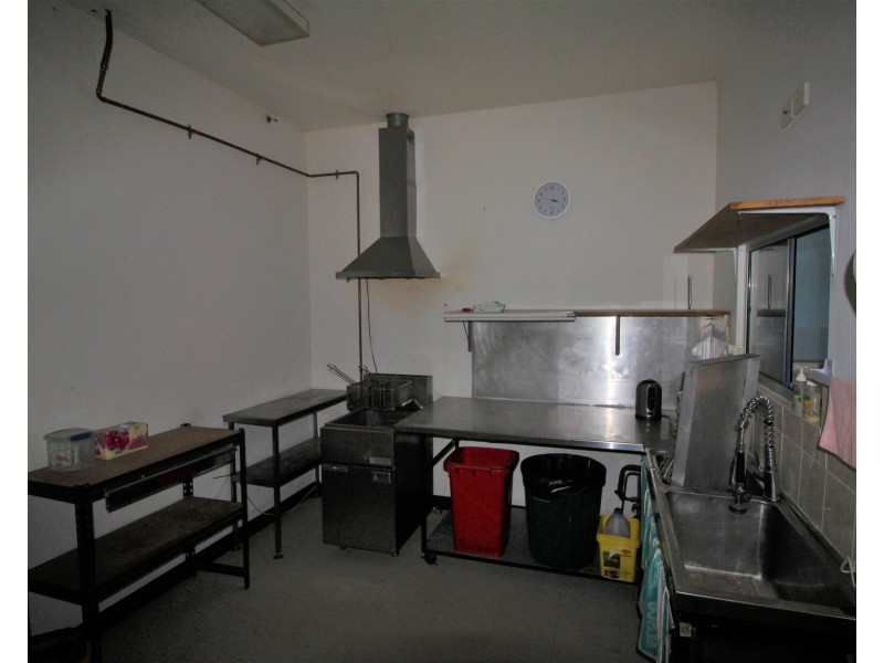 1 Pridham Boulevard, Shop 21, Aldinga Beach SA 5173