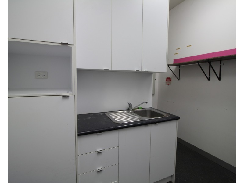 1 Pridham Boulevard, Shop 27, Aldinga Beach SA 5173