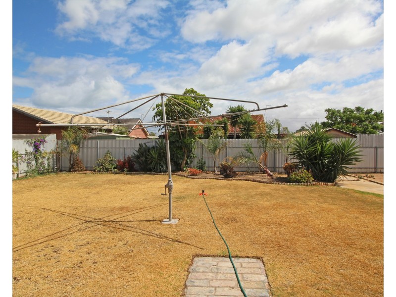 25 Lowana Terrace, Taperoo SA 5017