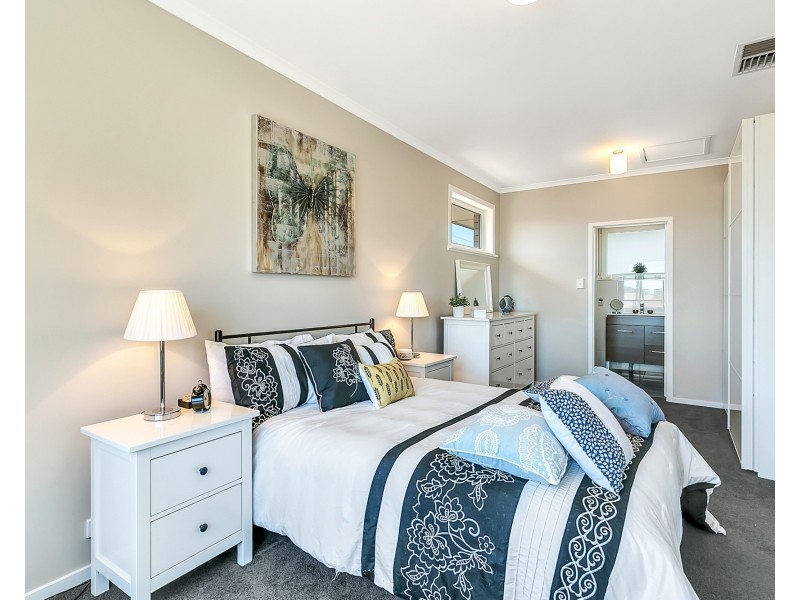 16 Aldinga Beach Road, Aldinga Beach SA 5173