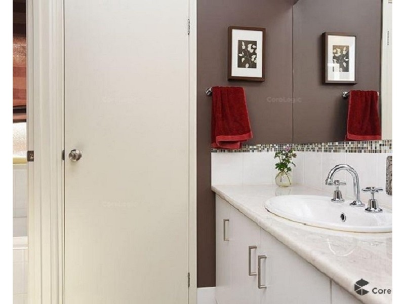 6 Eyre Court, Mount Compass SA 5210