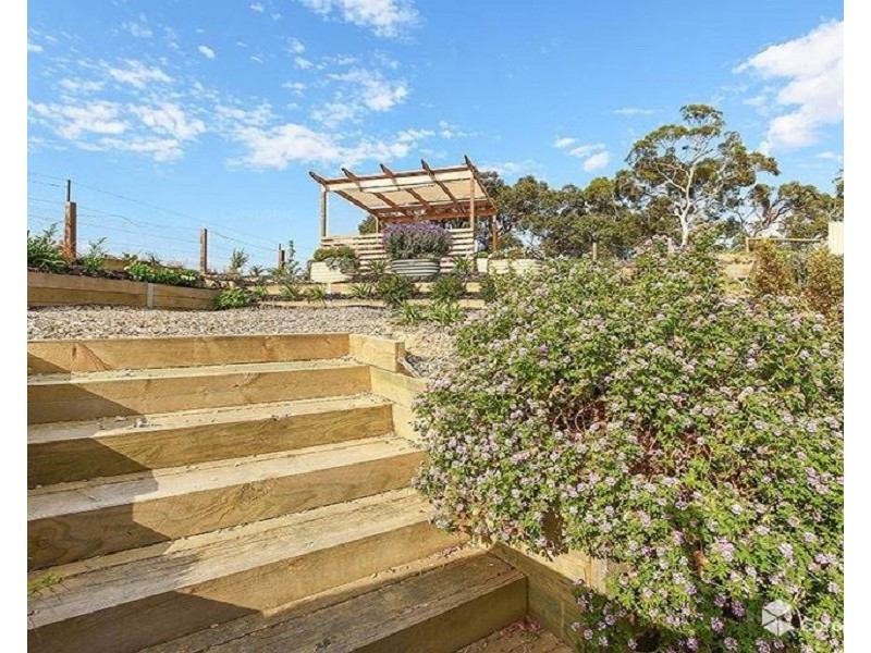 6 Eyre Court, Mount Compass SA 5210