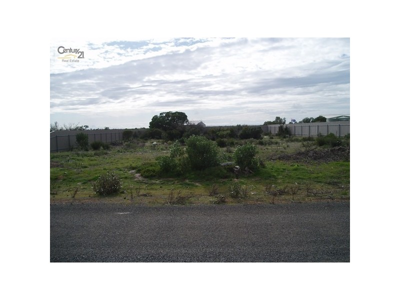 13 Heron Cr, Thompson Beach SA 5501