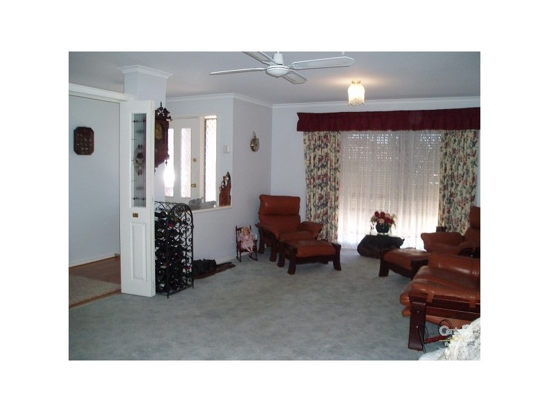 40 Heysen Court, Blakeview SA 5114