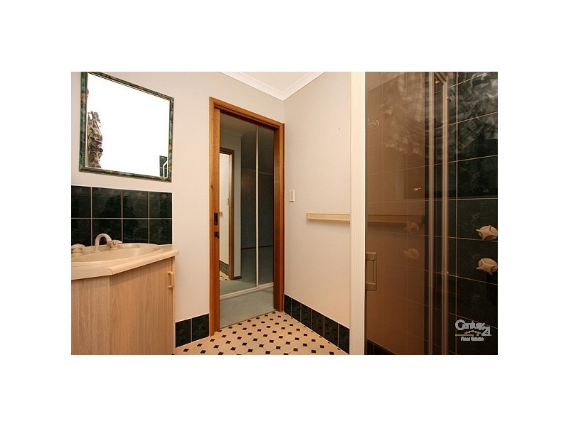 9 Honeysuckle Road, Hillbank SA 5112