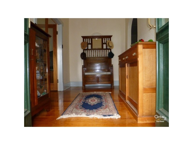 19 Lyndoch Rd, Gawler East SA 5118