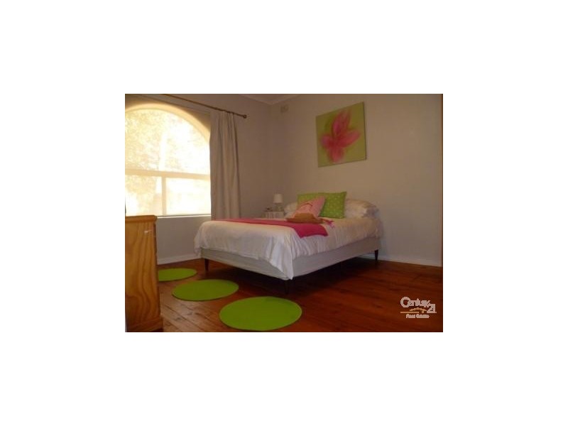 9 Lindsay St, Elizabeth Downs SA 5113