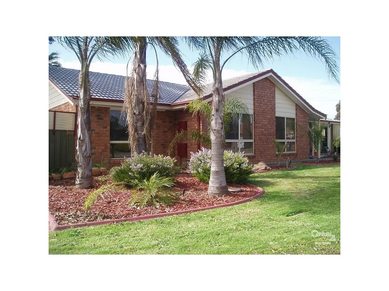 18 Raven Court, Andrews Farm SA 5114
