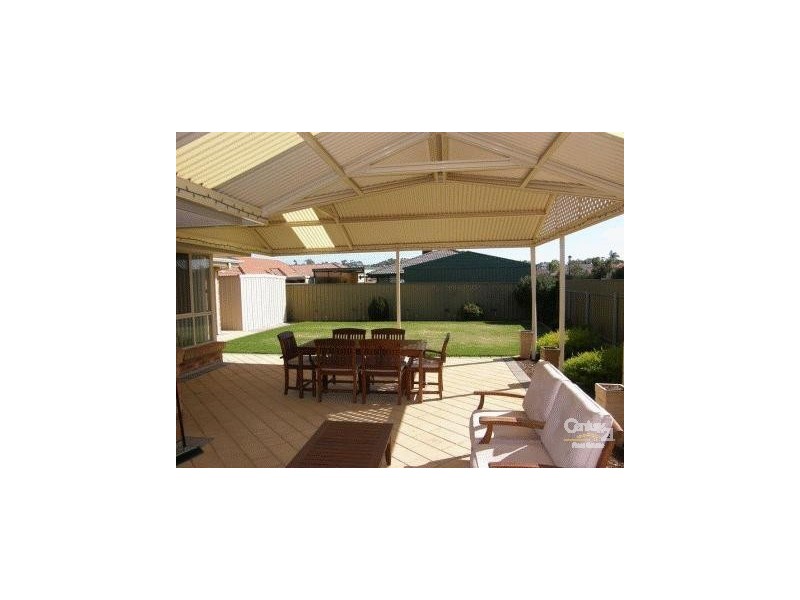 92 President Avenue, Andrews Farm SA 5114