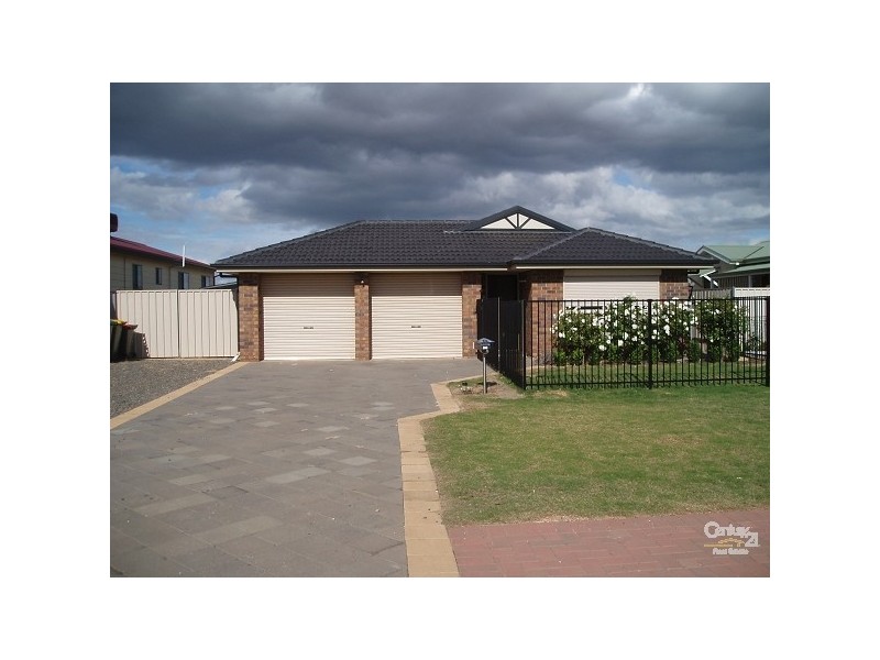 13 Lakeland road, Munno Para West SA 5115