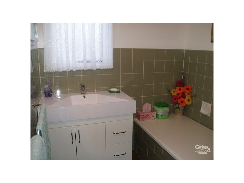 8 Badcoe Street, Elizabeth East SA 5112