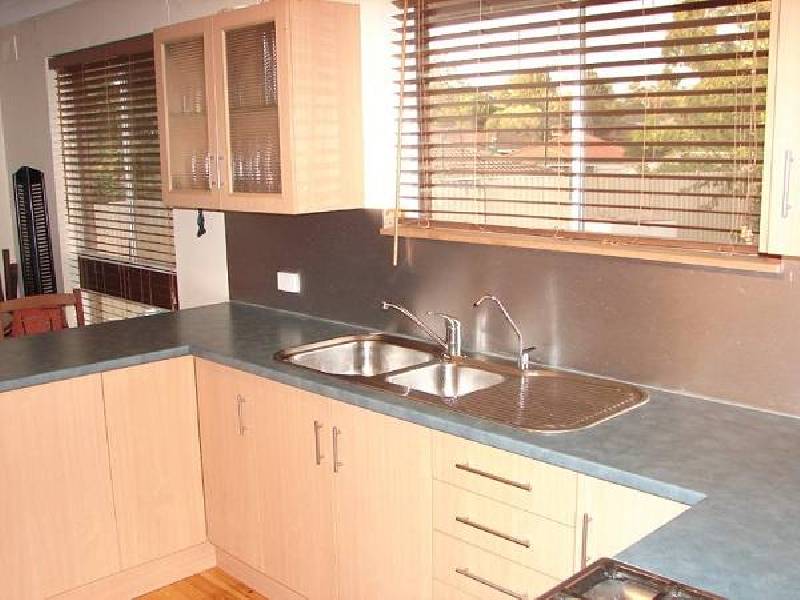 33 Morawa Avenue, Gilles Plains SA 5086