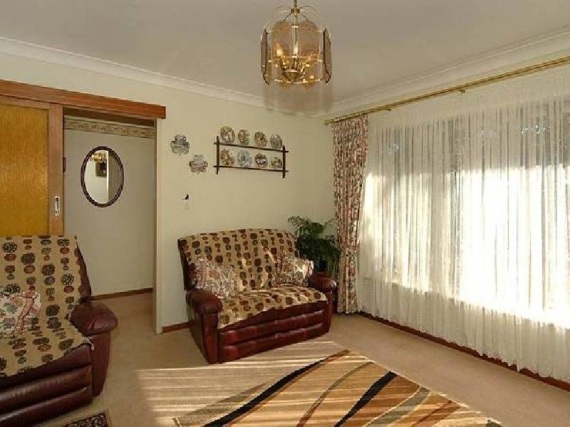 41 Knightsbridge Avenue, Valley View SA 5093