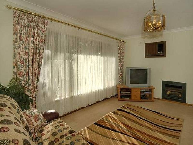 41 Knightsbridge Avenue, Valley View SA 5093
