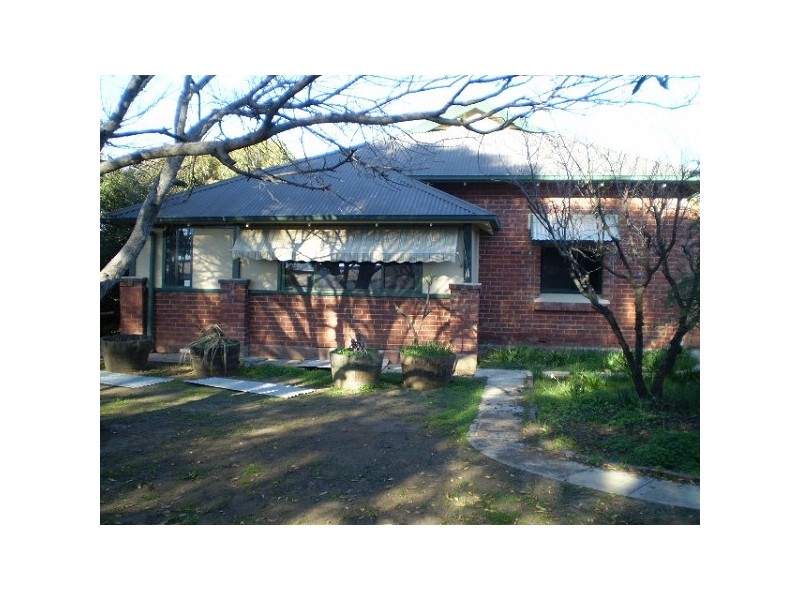 98 Churchill Road, Dry Creek SA 5094