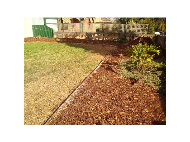 13 Chester Avenue, Clearview SA 5085