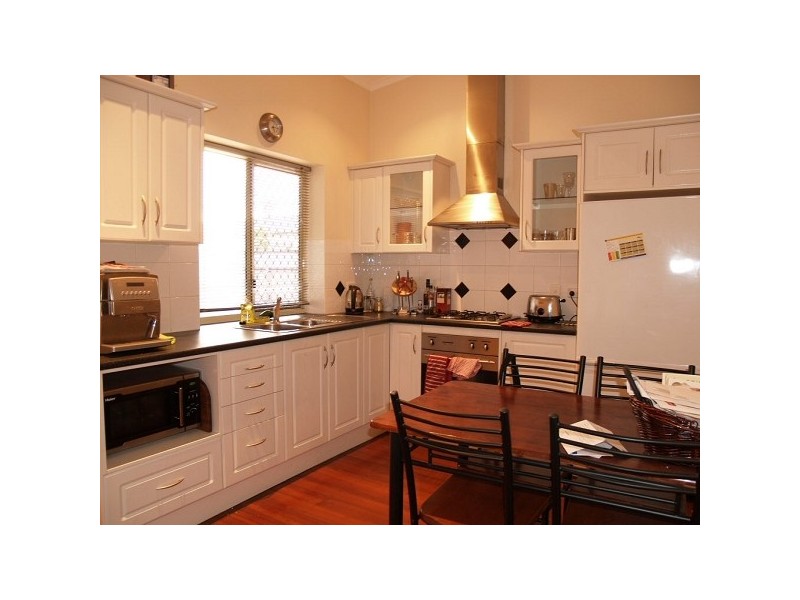 1/33 Gordon Street, Glenelg SA 5045