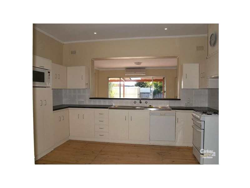1 Derby Street, Albert Park SA 5014