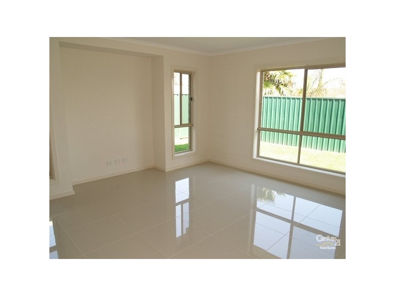 5 Seaview Crt, Blakeview SA 5114