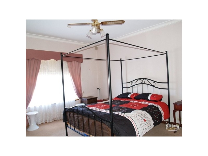 13 Hancock Road, Vista SA 5091