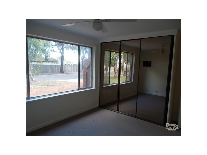 8 Quondong Avenue, Parafield Gardens SA 5107