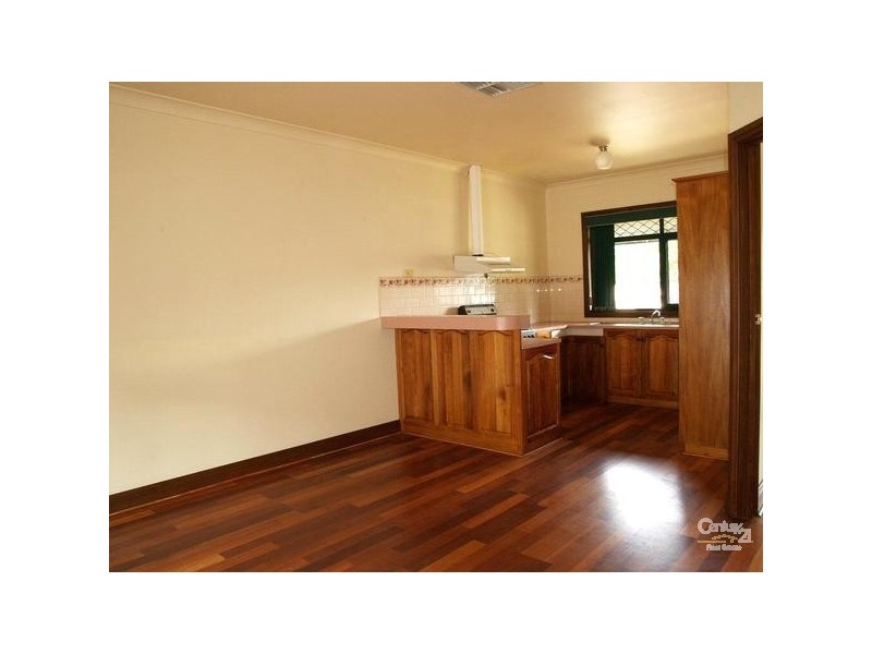 4 Sturdee Street, Broadview SA 5083