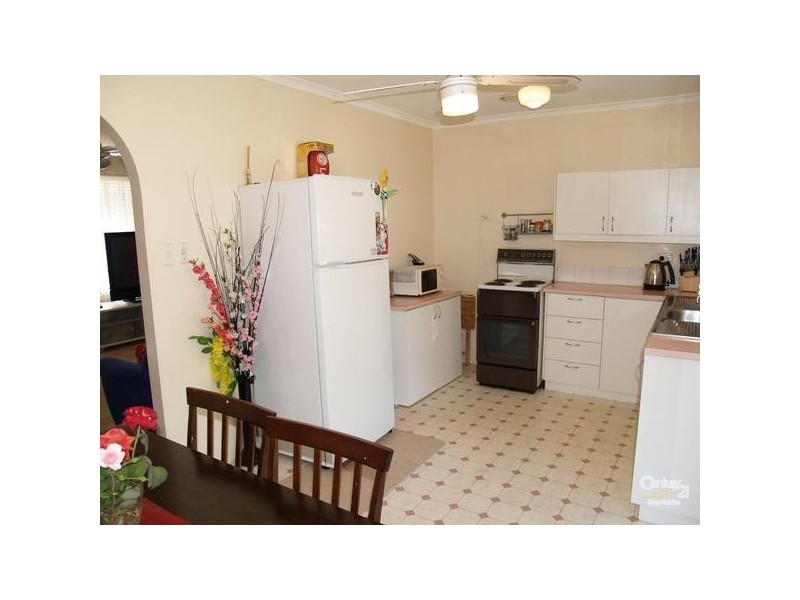 1 Greenfields Drv,, Andrews Farm SA 5114