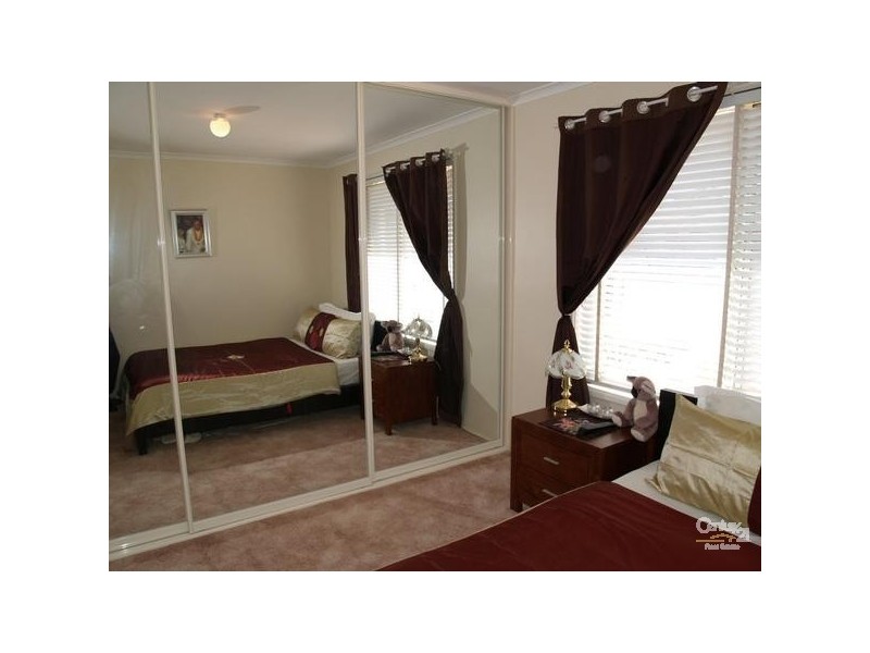 1 Greenfields Drv,, Andrews Farm SA 5114