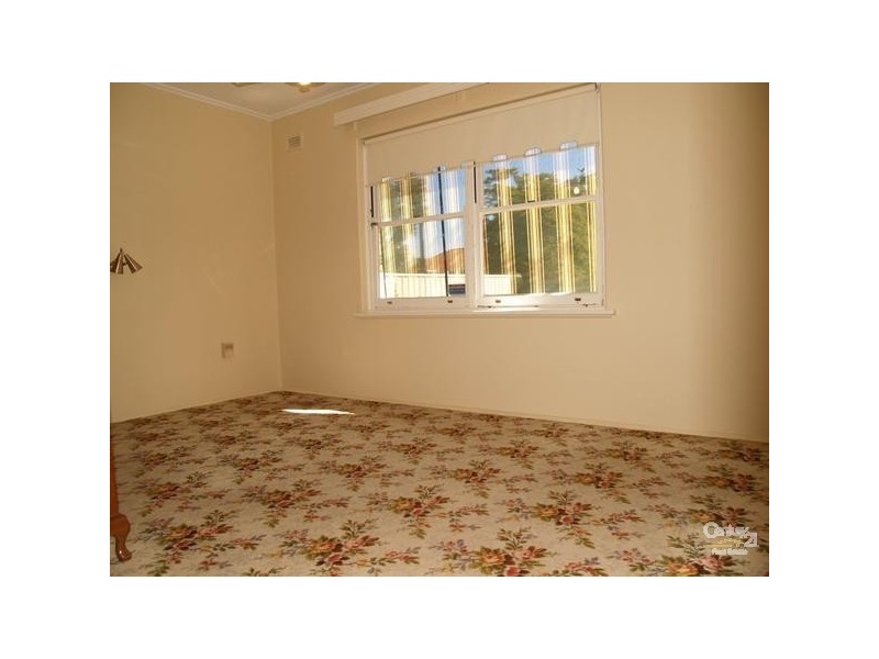 18 Blount St, Blair Athol SA 5084