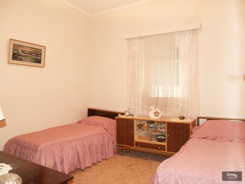 9 St Clements St, Blair Athol SA 5084