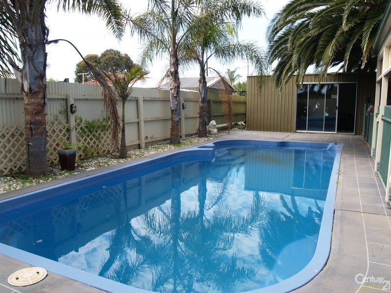 7 Poseidon Court, Osborne SA 5017