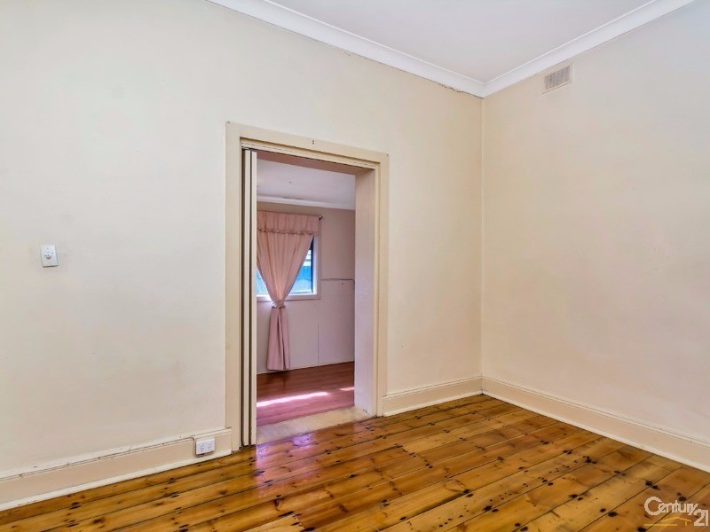 98 Churchill Rd North, Dry Creek SA 5094