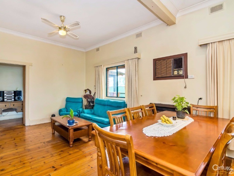 98 Churchill Rd North, Dry Creek SA 5094