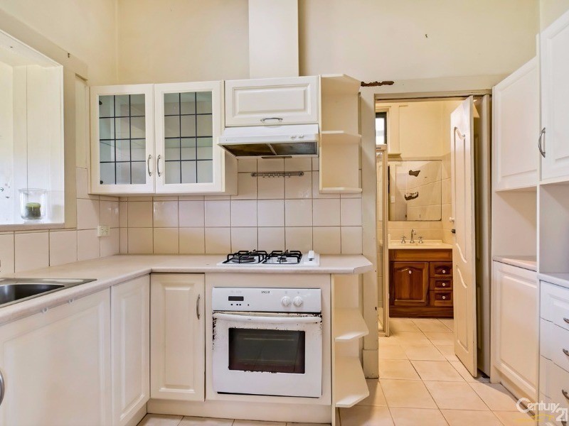 98 Churchill Rd North, Dry Creek SA 5094