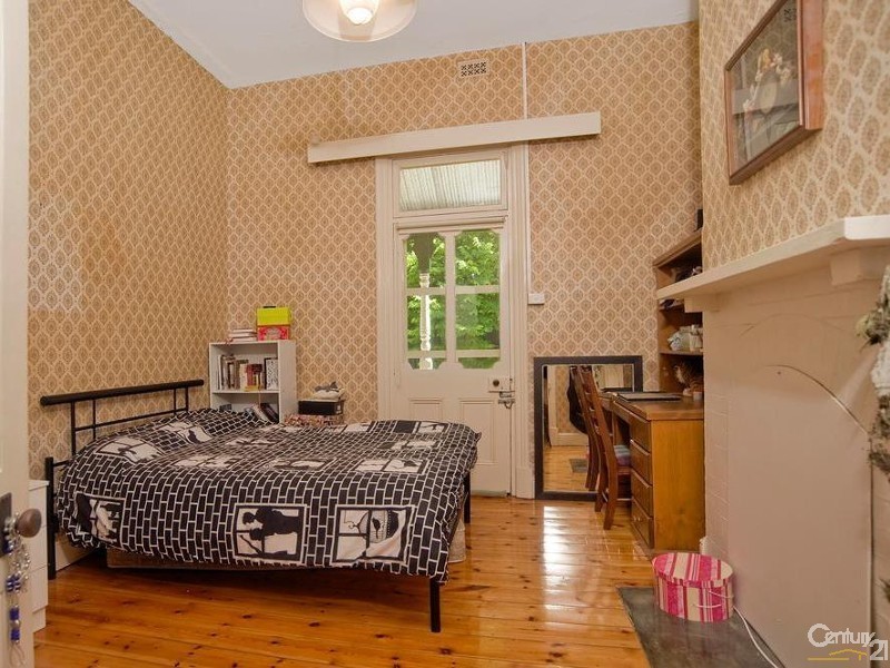 5 Park St, Kingswood SA 5062