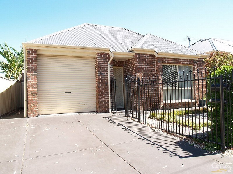 24 Milbank Ave, Gilles Plains SA 5086
