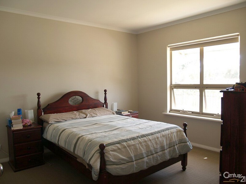 2/51 Cowan St, Angle Park SA 5010