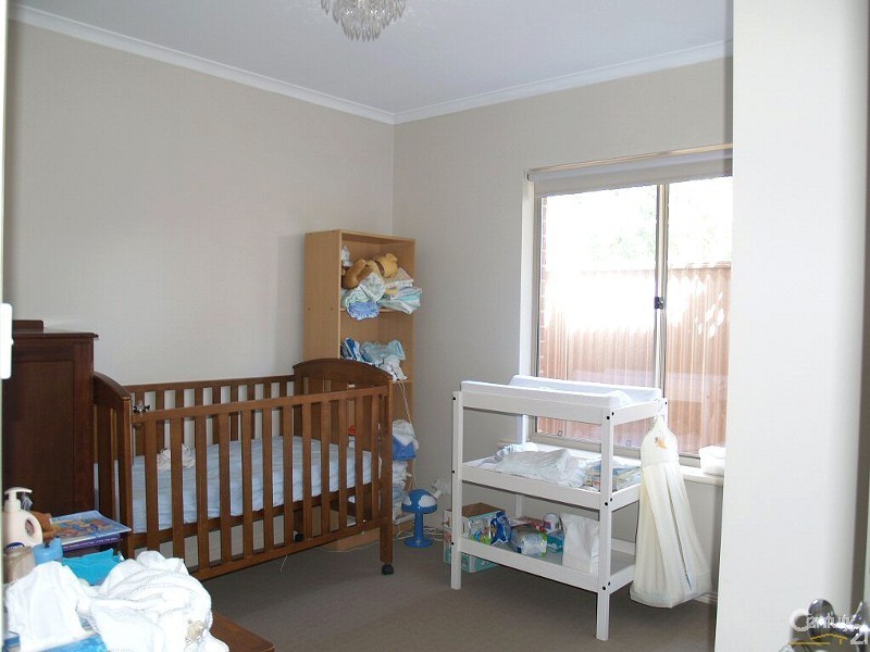 2/51 Cowan St, Angle Park SA 5010