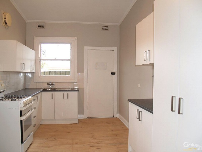 16 Wiggins Ave, Salisbury SA 5108