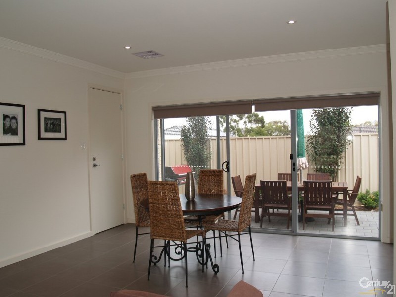 25b/25c Maurice Ave, Rostrevor SA 5073