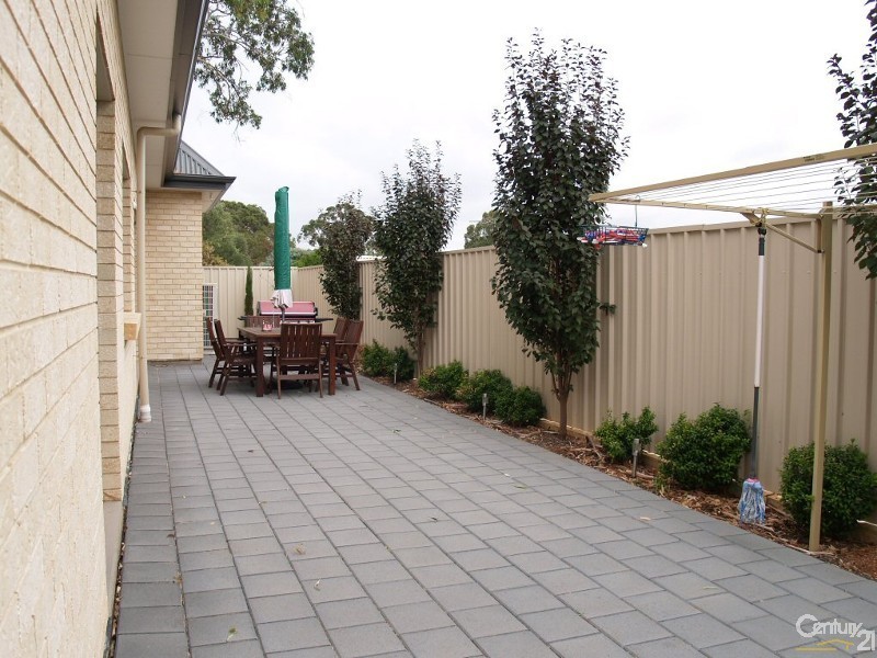 25b/25c Maurice Ave, Rostrevor SA 5073