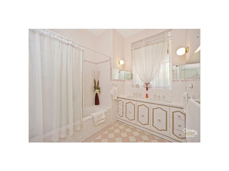 37 Alpha Road, Prospect SA 5082